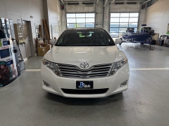 Used 2009  Toyota Venza 4d SUV AWD at J's Auto near Manchester&comma; IA