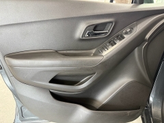 Used 2018  Chevrolet Trax 4d SUV AWD LT at J's Auto near Manchester&comma; IA