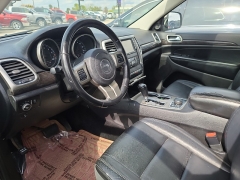 Used 2011  Jeep Grand Cherokee 4WD 4dr Laredo at J's Auto near Manchester, IA