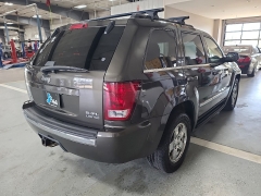 Used 2005  Jeep Grand Cherokee 4d SUV 4WD Limited Hemi at J's Auto near Manchester, IA