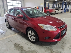 Used 2013  Ford Focus 4d Sedan SE at J's Auto near Manchester&comma; IA