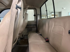 Used 2000 Ford Super Duty F-250 4WD Supercab Lariat at J's Auto near Manchester, IA