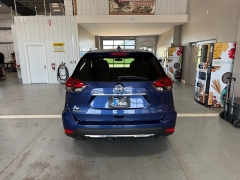 Used 2018  Nissan Rogue FWD at J's Auto near Manchester&comma; IA