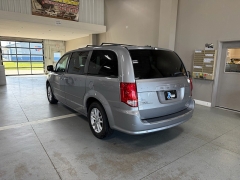 Used 2013  Dodge Grand Caravan 4d Wagon SXT at J's Auto near Manchester&comma; IA