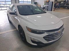 Used 2019  Chevrolet Malibu 4dr Sdn LS w&sol;1LS at J's Auto near Manchester&comma; IA