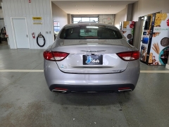 Used 2015  Chrysler 200 4d Sedan S AWD at J's Auto near Manchester&comma; IA