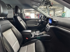 Used 2023 Ford Explorer XLT 4WD at J's Auto near Manchester, IA