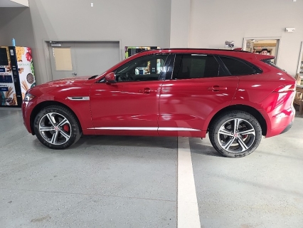 Used 2017 Jaguar F-PACE 4d SUV AWD S at J's Auto near Manchester, IA