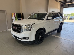 Used 2020  GMC Yukon 4d SUV 4WD SLE at J's Auto near Manchester&comma; IA