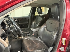 Used 2015  Jeep Cherokee 4d SUV 4WD Limited at J's Auto near Manchester&comma; IA