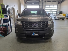 Used 2017 Ford Explorer 4d SUV 4WD XLT at J's Auto near Manchester, IA