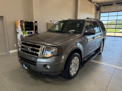 Used 2014  Ford Expedition 4d SUV 4WD Limited at J's Auto near Manchester&comma; IA