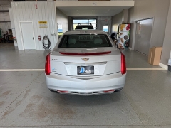 Used 2017  Cadillac XTS 4d Sedan AWD Premium Luxury at J's Auto near Manchester&comma; IA