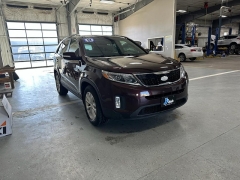 Used 2014 Kia Sorento 4d SUV AWD EX V6 at J's Auto near Manchester, IA
