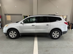 Used 2010 Chevrolet Traverse 4d SUV AWD LT2 at J's Auto near Manchester, IA
