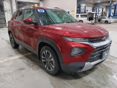 Used 2022  Chevrolet Trailblazer FWD 4dr LT at J's Auto near Manchester&comma; IA