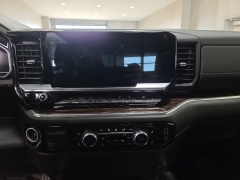 Used 2023  GMC Sierra 1500 4WD Crew Cab 147" Elevation w&sol;3SB at J's Auto near Manchester&comma; IA