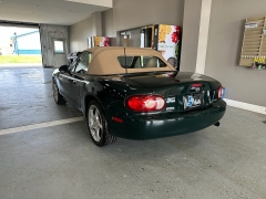 Used 2001 Mazda MX-5 Miata 2d Convertible MT at J's Auto near Manchester, IA