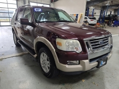 Used 2007  Ford Explorer 4d SUV 4WD Eddie Bauer V6 at J's Auto near Manchester, IA