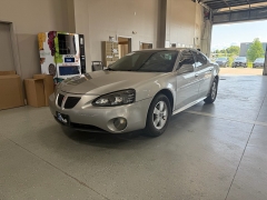 Used 2006  Pontiac Grand Prix 4d Sedan at J's Auto near Manchester&comma; IA