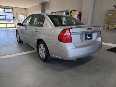 Used 2007  Chevrolet Malibu 4d Sedan LT V6 at J's Auto near Manchester, IA