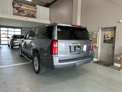Used 2018 Chevrolet Suburban 4d SUV 4WD LT at J's Auto near Manchester, IA