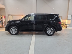 Used 2017  INFINITI QX80 RWD at J's Auto near Manchester&comma; IA