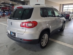 Used 2009 Volkswagen Tiguan 4d SUV S Auto at J's Auto near Manchester, IA