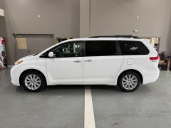 Used 2011 Toyota Sienna 4d Wagon XLE AWD at J's Auto near Manchester, IA