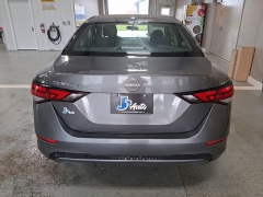 Used 2025  Nissan Sentra SV CVT at J's Auto near Manchester&comma; IA