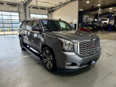 Used 2019  GMC Yukon XL 4d SUV 4WD Denali at J's Auto near Manchester&comma; IA