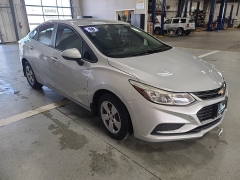 Used 2018  Chevrolet Cruze 4d Sedan LS Auto at J's Auto near Manchester&comma; IA