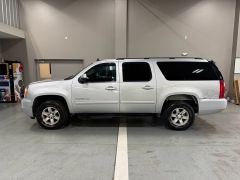  2012 GMC Yukon XL 1500 SUV 4WD SLE at J's Auto near Manchester&comma; IA