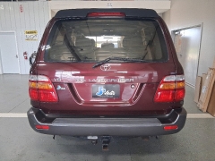 Used 2000  Toyota Land Cruiser 4d SUV at J's Auto near Manchester&comma; IA