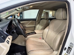 Used 2009  Toyota Venza 4d SUV AWD at J's Auto near Manchester&comma; IA