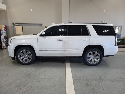 Used 2016 GMC Yukon 4d SUV 4WD Denali at J's Auto near Manchester, IA