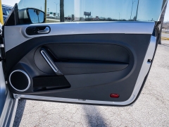 Used 2013  Volkswagen Beetle 2d Convertible 2&period;5L at A Motors Sales & Finance near San Antonio&comma; TX