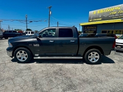 Used 2017 Ram 1500 2WD Crew Cab Lone Star Silver at A Motors Sales & Finance near San Antonio, TX