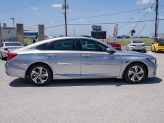 Used 2018  Honda Accord Sedan 4d EX-L 2&period;0T at A Motors Sales & Finance near San Antonio&comma; TX
