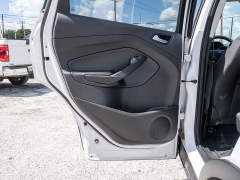 Used 2017  Ford Escape 4d SUV 4WD SE at A Motors Sales & Finance near San Antonio&comma; TX
