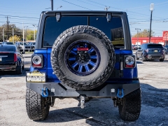 Used 2018  Jeep Wrangler Unlimited 4d SUV 4WD Sahara at A Motors Sales & Finance near San Antonio&comma; TX