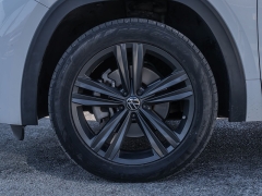 Used 2021  Volkswagen Atlas 3&period;6L V6 SE w&sol;Technology R-Line FWD at A Motors Sales & Finance near San Antonio&comma; TX