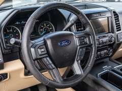 Used 2016  Ford F-150 2WD SuperCrew XLT 5 1&sol;2 at A Motors Sales & Finance near San Antonio&comma; TX