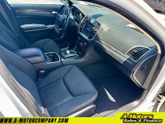 Used 2019 Chrysler 300 4d Sedan RWD Touring at A Motors Sales & Finance near San Antonio, TX