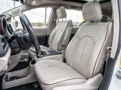 Used 2020  Chrysler Pacifica 4d Wagon Limited at A Motors Sales & Finance near San Antonio, TX