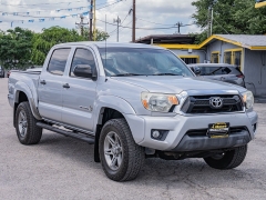 Used 2013  Toyota Tacoma 2WD Double Cab PreRunner V6 Short Bed at A Motors Sales & Finance near San Antonio&comma; TX