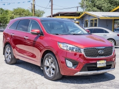 Used 2017  Kia Sorento 4d SUV FWD SX at A Motors Sales & Finance near San Antonio&comma; TX