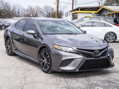 Used 2019  Toyota Camry 4d Sedan SE at A Motors Sales & Finance near San Antonio&comma; TX