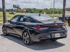 Used 2023  Hyundai Elantra Limited IVT at A Motors Sales & Finance near San Antonio&comma; TX