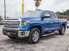 Used 2018  Toyota Tundra 2WD Double Cab SR5 4&period;6L at A Motors Sales & Finance near San Antonio&comma; TX